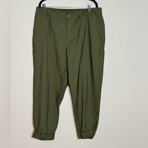 a new day Women’s army green pants